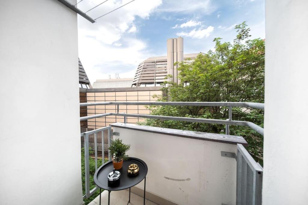 Apartmán 3b Bright Beautiful Newly Renovated 3br *