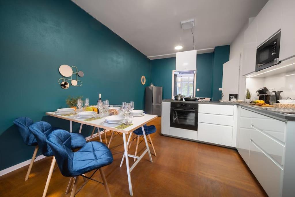 3b Bright Beautiful Newly Renovated 3br *